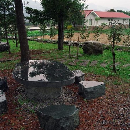 Апартаменти Mian-Nao Education Leisure Farm Tianfu Екстер'єр фото
