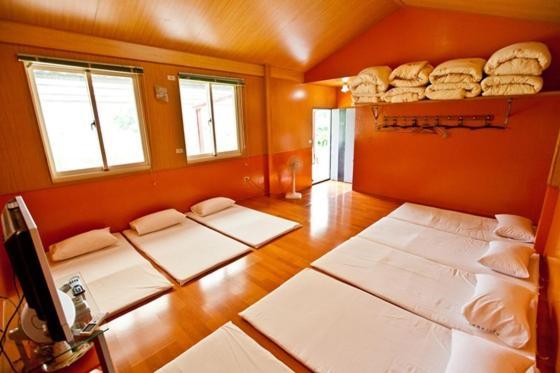 Апартаменти Mian-Nao Education Leisure Farm Tianfu Екстер'єр фото